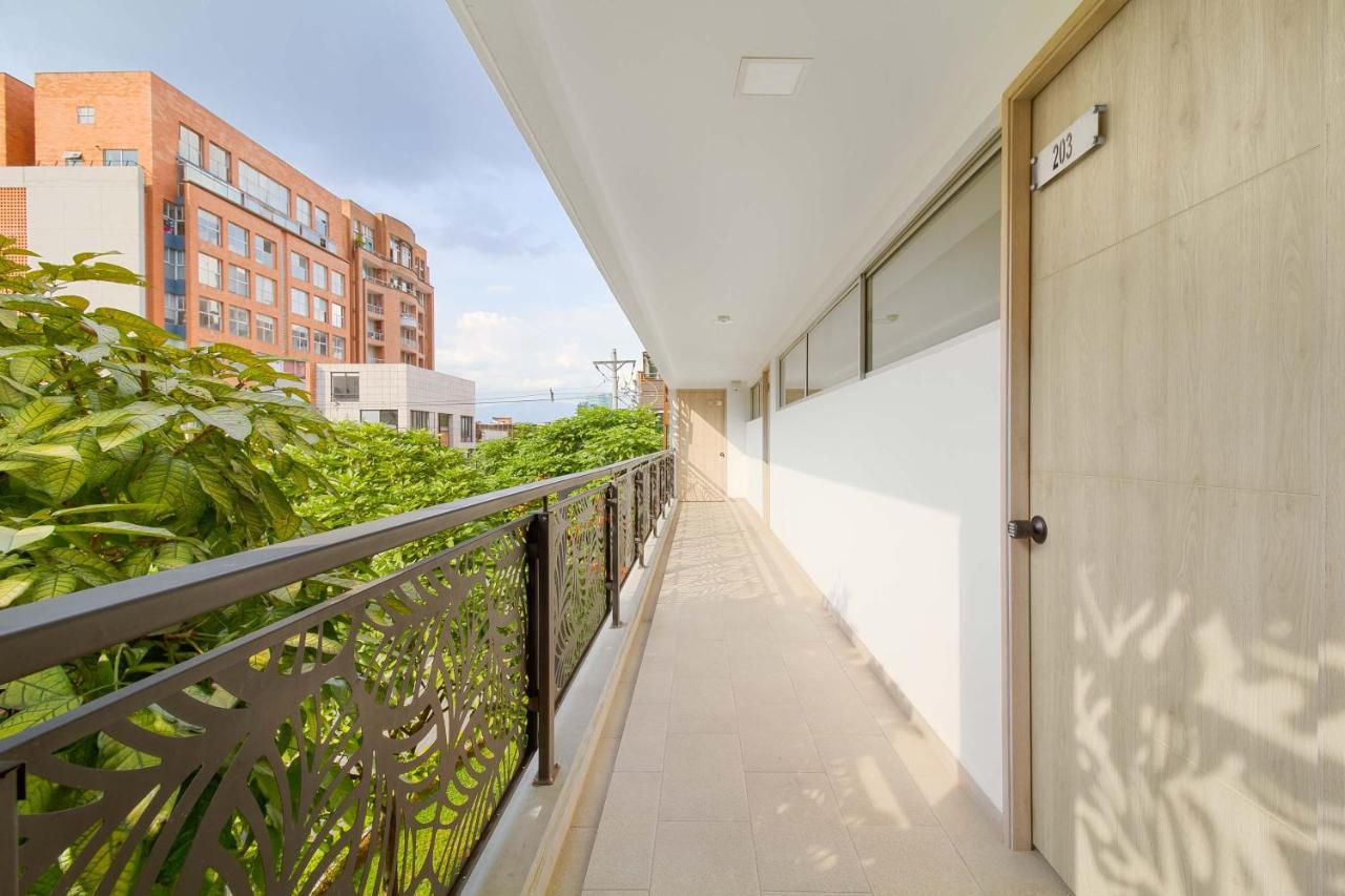Camelot Apartahotel เมเดยิน ภายนอก รูปภาพ