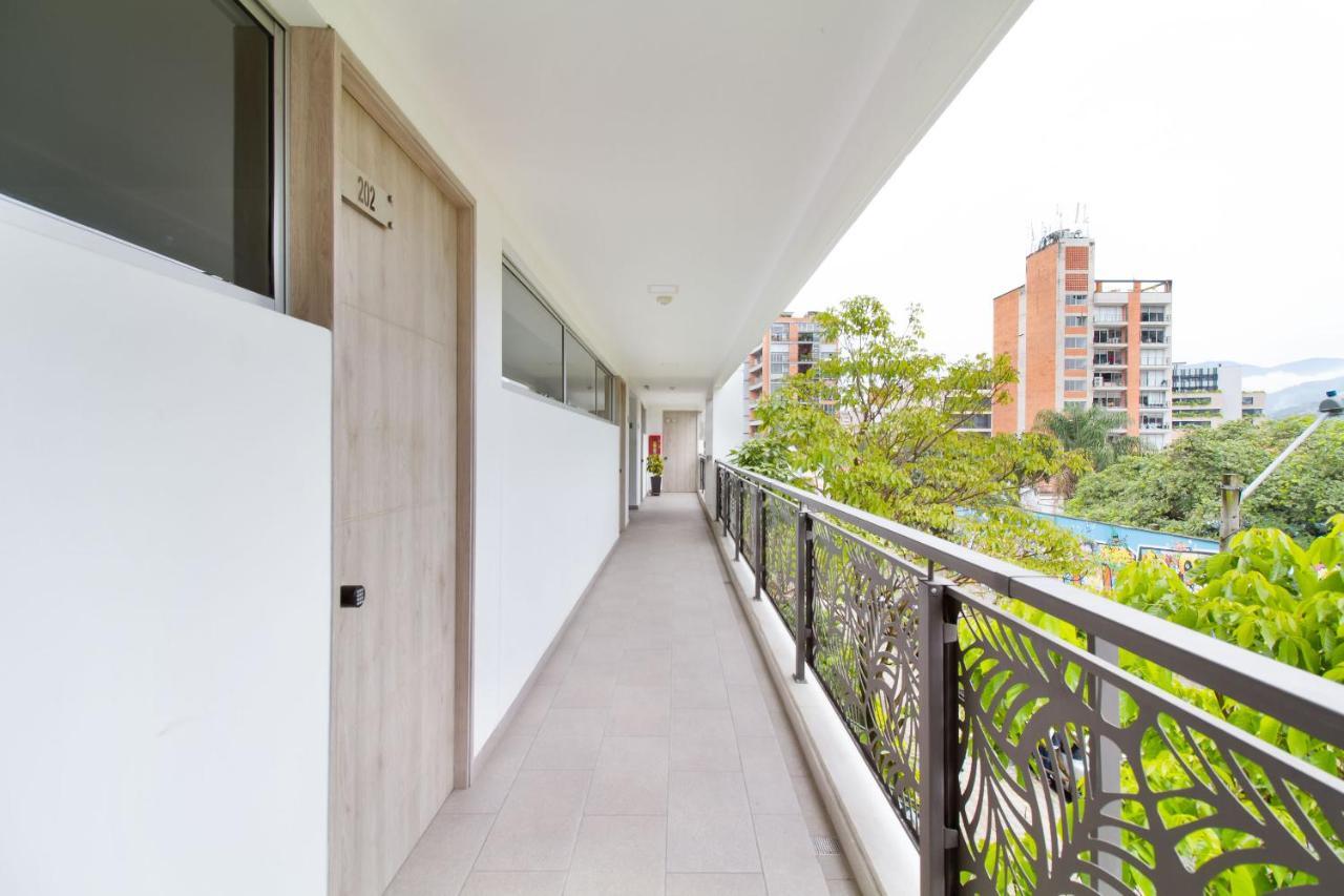 Camelot Apartahotel เมเดยิน ภายนอก รูปภาพ